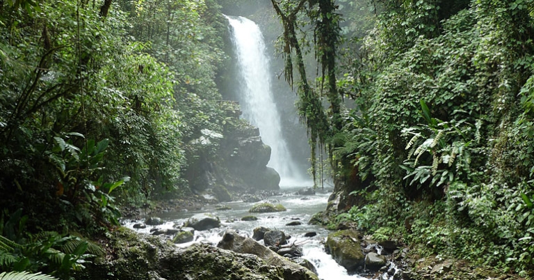 La Paz Waterfall