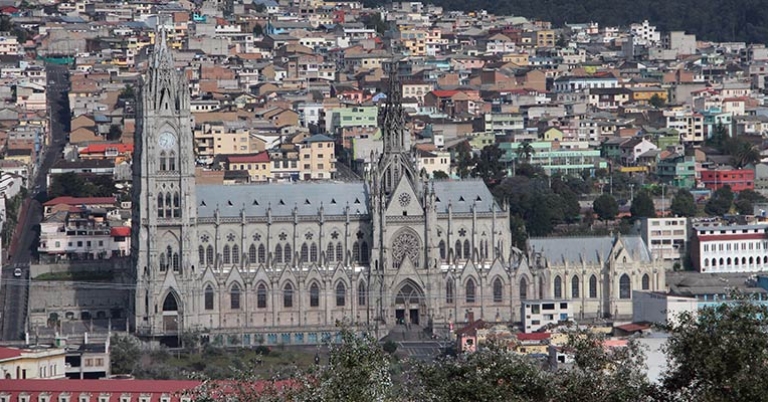 Basílico del Voto in historical Quito