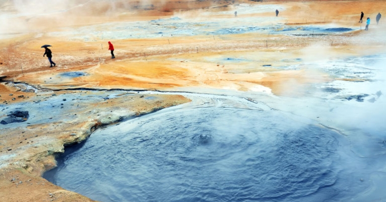 Geothermal features at Námaskarð
