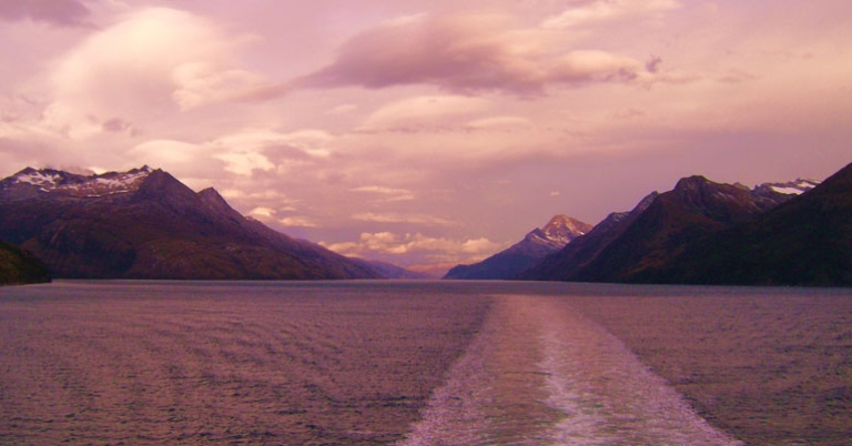 Sailing through the Beagle Channel
