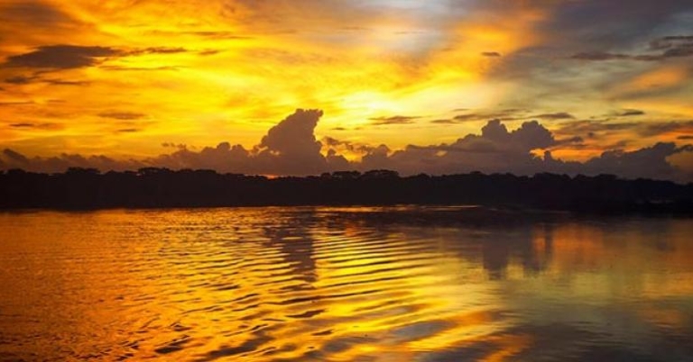 Rio Napo sunset