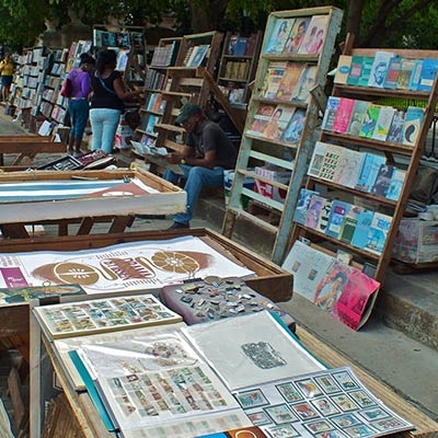 Book sellers in Havana