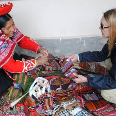 Weaver in Chincheros